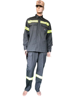 Buy Men Fire Fighting Suit Waterproof For Emergency Rescue And Firefighting online manufacture